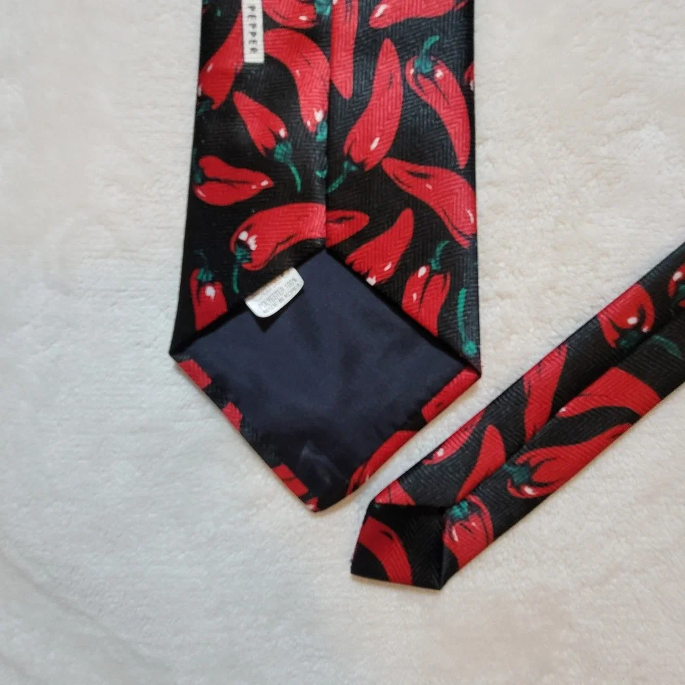 Tie Mania Necktie Mens OS Black Red Chili Pepper Novelty Foodie Handmade Spicy